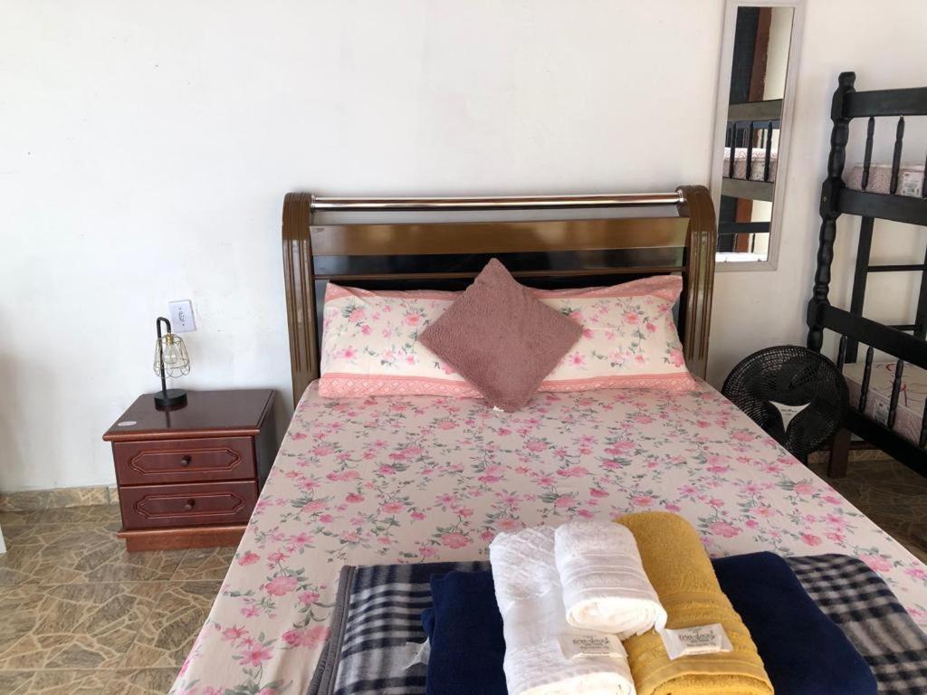Hostel Limao Doce Нова-Фрибургу Екстер'єр фото