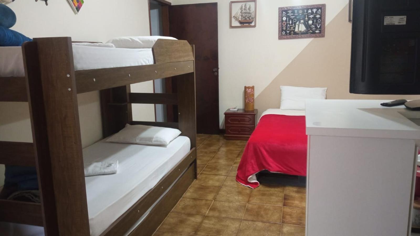 Hostel Limao Doce Нова-Фрибургу Екстер'єр фото